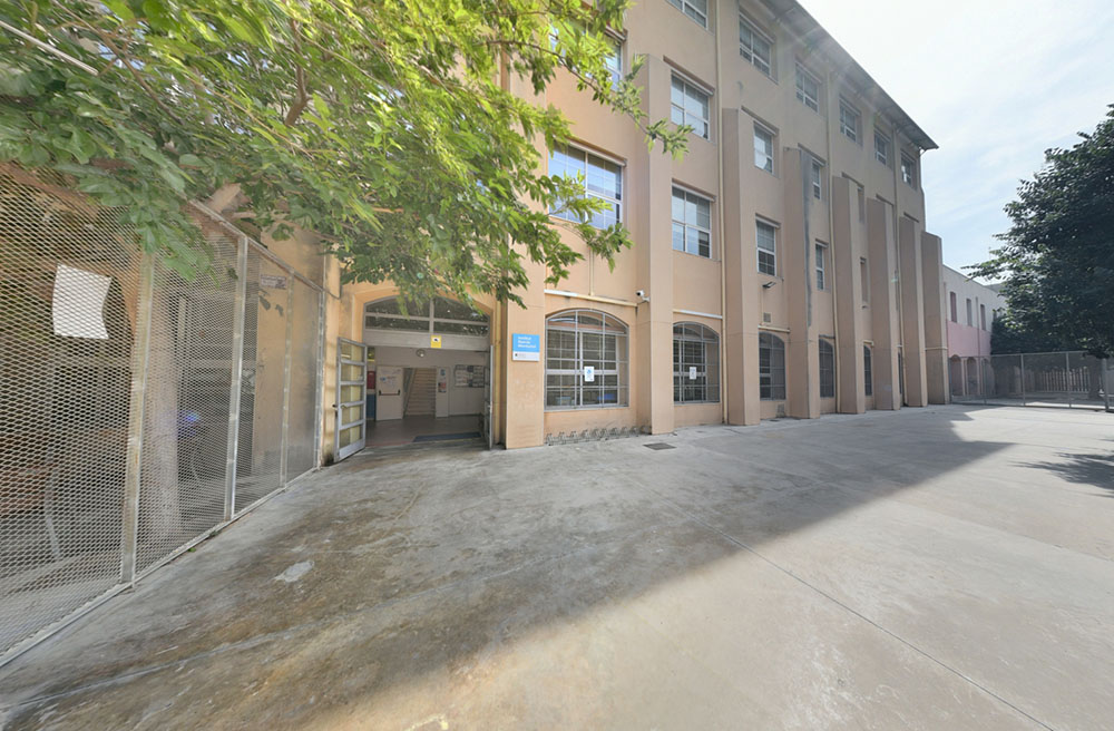 institut-cicles-formatius-bcn 01